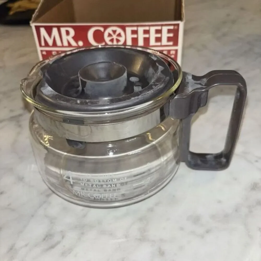 In Box Vintage Mr. Coffee 4 Cup Glass Coffee Pot Decanter Model D-4 Replacement